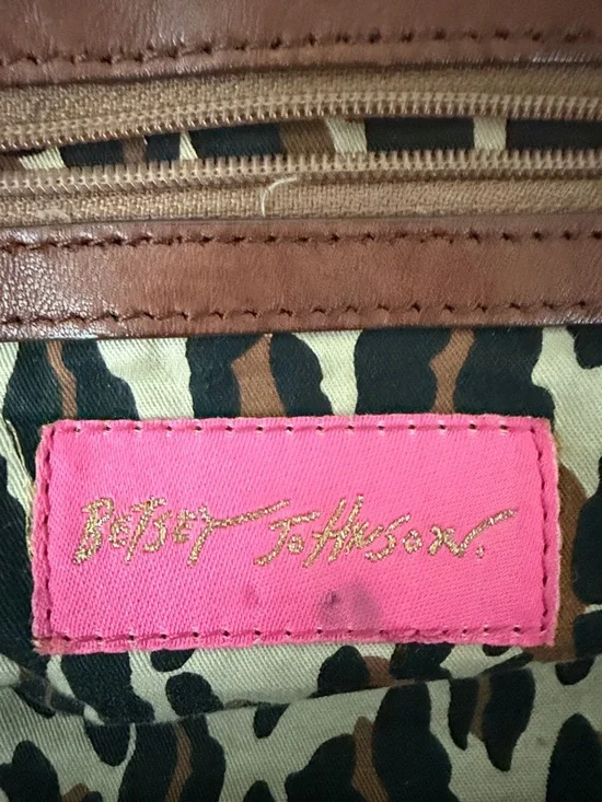 Betsey Johnson Brown Floral Drawstring Shoulder Bag with Braided Handles - Picture 3 of 3